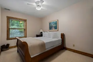 Bedroom with queen bed